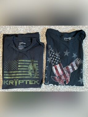 Lot of 2 Men’s Firearm Manufacturer Graphic Tees XL